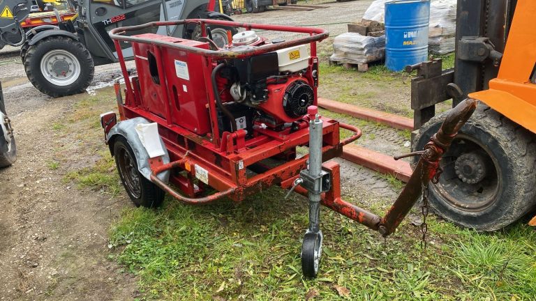 construction-equipment-cable-pulling-winch-1763232816470580295_orig_0ebd7a8e5e2715f5aa9aa2822ff9f1f2-25111520523431361300