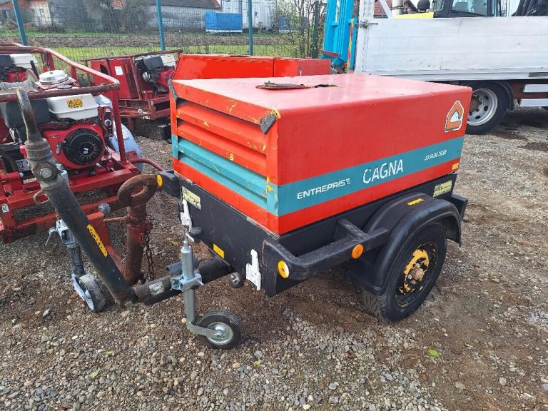 industrial-equipment-mobile-compressor-Atlas-Copco-1763232613648555786_orig_6ded0ddfff39c91f1a76396a4a6ca32a-25111520491519252000