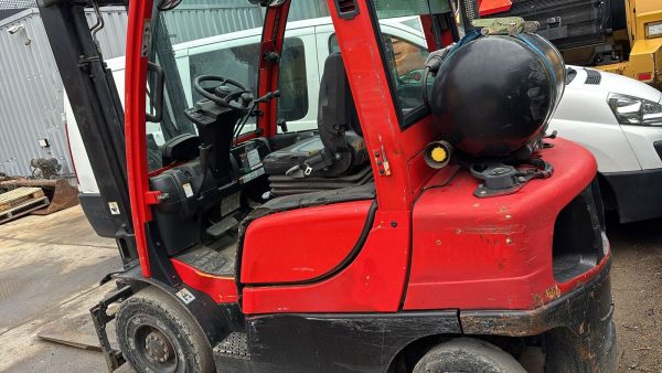 Hyster – plinski viličar – 25