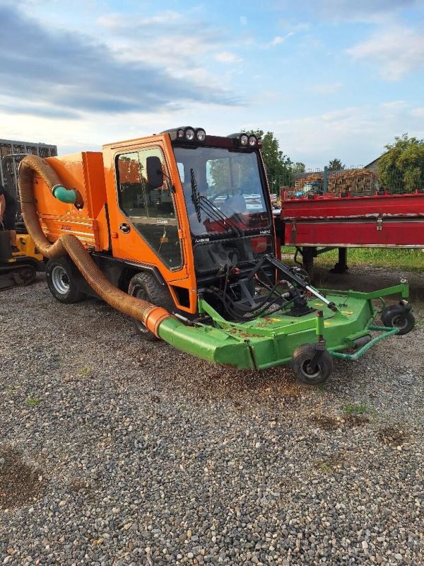 Ladog – universal utility machine